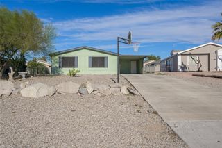 4825 S Barons Gate Way, Fort Mohave, AZ 86426