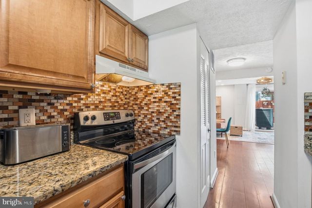 8621 KENOSHA CT, Lorton, VA 22079