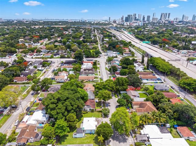 1279 NW 41st St, Miami, FL 33142