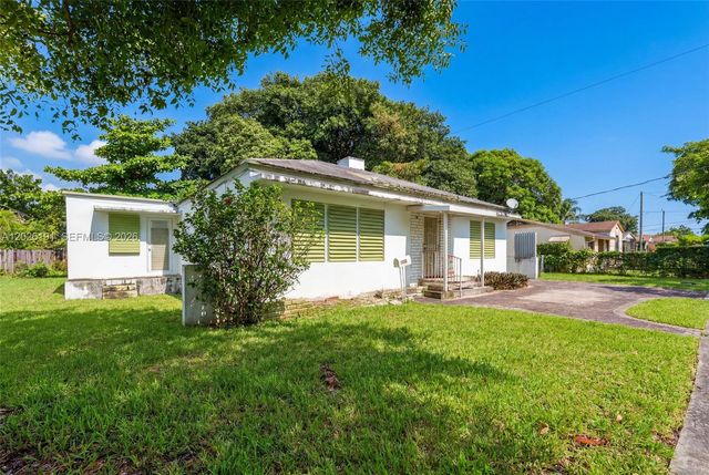 1279 NW 41st St, Miami, FL 33142