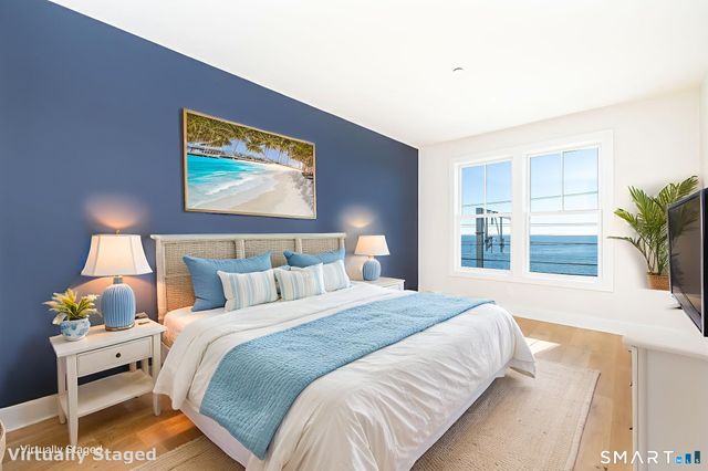 185 Main Street 305, East Lyme, CT 06357