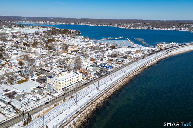 185 Main Street 305, East Lyme, CT 06357