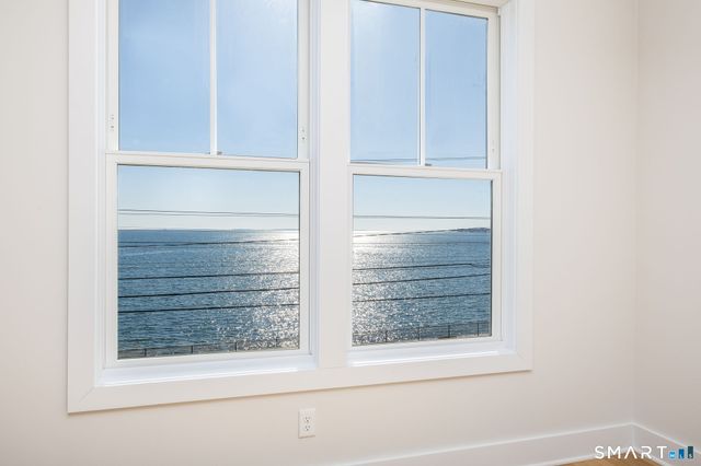 185 Main Street 305, East Lyme, CT 06357