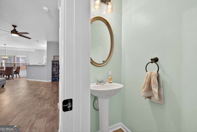 256 Valley Crossing, Canton, GA 30114