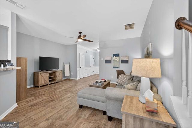 256 Valley Crossing, Canton, GA 30114