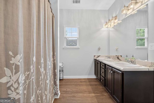 256 Valley Crossing, Canton, GA 30114