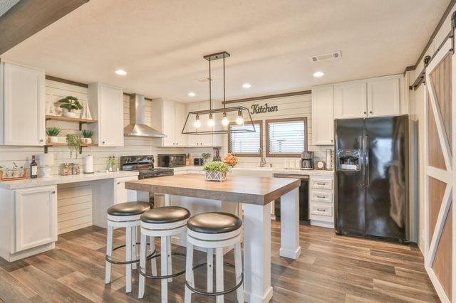 15211 Linda Lane, Santa Fe, TX 77517