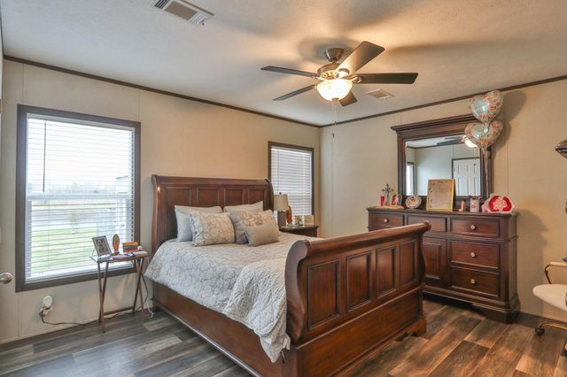 15211 Linda Lane, Santa Fe, TX 77517