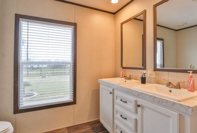 15211 Linda Lane, Santa Fe, TX 77517