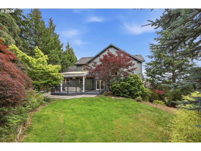 2667 Nw Birkendene St, Portland, OR 97229