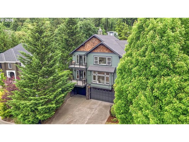 2667 Nw Birkendene St, Portland, OR 97229