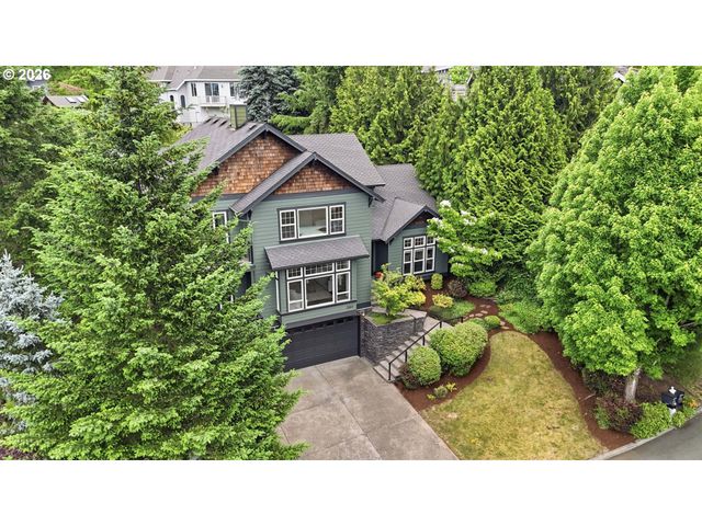 2667 Nw Birkendene St, Portland, OR 97229