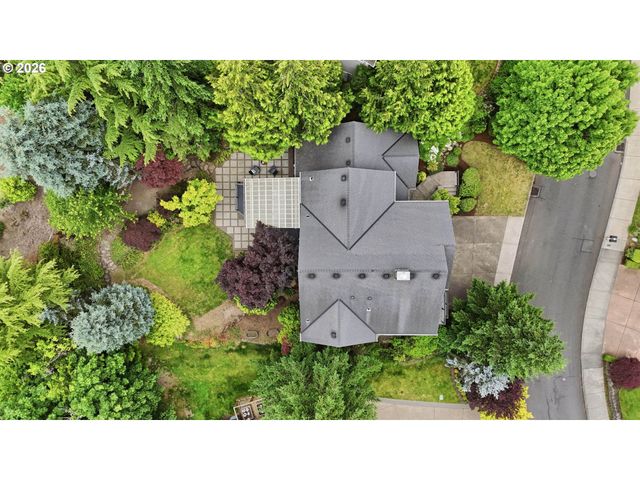 2667 Nw Birkendene St, Portland, OR 97229