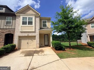 2352 Rolling Trail, Lithonia, GA 30058
