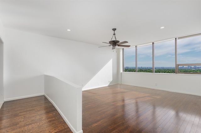 6335 W Northwest Highway 1314, Dallas, TX 75225