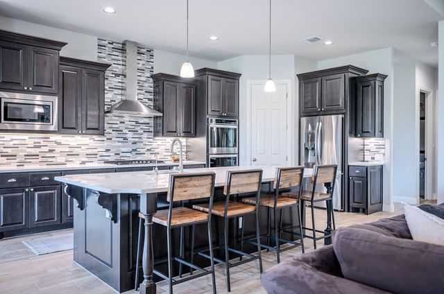 227 Dally CT, Dripping Springs, TX 78620