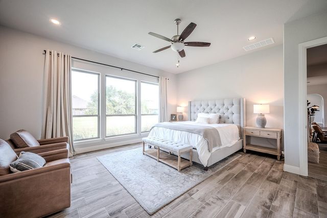 227 Dally CT, Dripping Springs, TX 78620