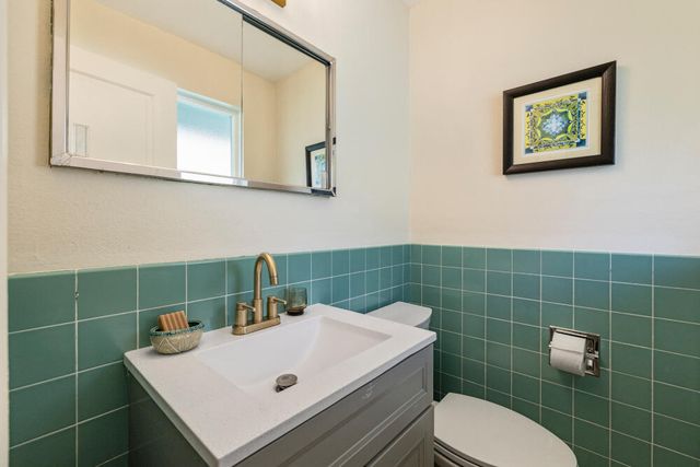 10055 Westbrook Drive, Klamath Falls, OR 97603