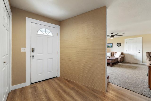 10055 Westbrook Drive, Klamath Falls, OR 97603