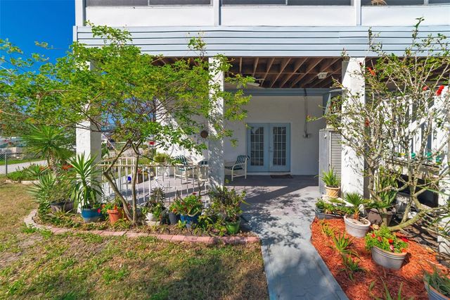 6810 SEAVIEW BOULEVARD, Hudson, FL 34667