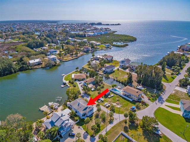 6810 SEAVIEW BOULEVARD, Hudson, FL 34667