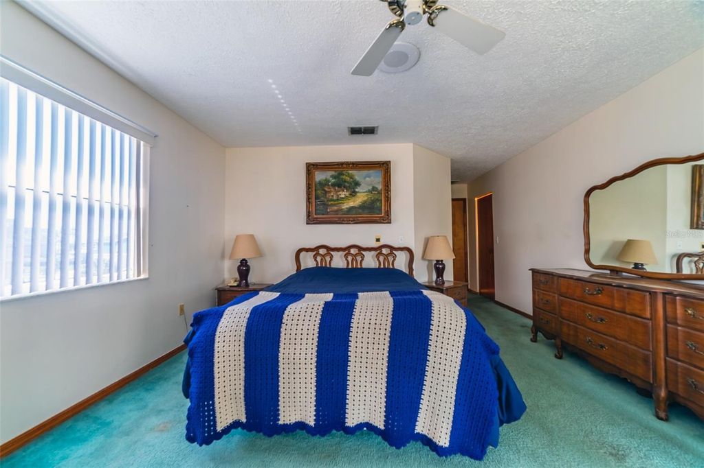 Image 30 of property listing at 6810 SEAVIEW BOULEVARD, Hudson, FL 34667
