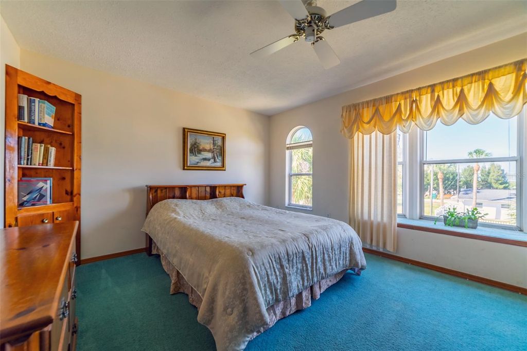 Image 33 of property listing at 6810 SEAVIEW BOULEVARD, Hudson, FL 34667