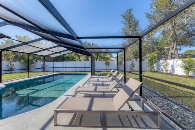 2553 E PAULSTAN COURT, Sarasota, FL 34237
