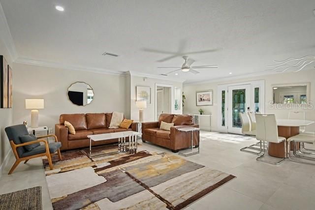 2553 E PAULSTAN COURT, Sarasota, FL 34237