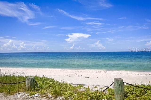 2553 E PAULSTAN COURT, Sarasota, FL 34237