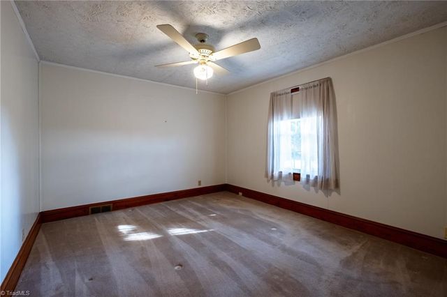 340 Jones Road, Winston-salem, NC 27107