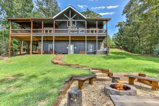 211 Big Timber Road, Mineral Bluff, GA 30559