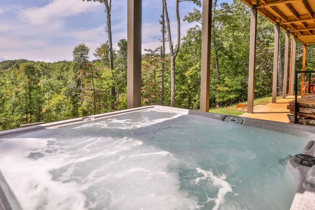 211 Big Timber Road, Mineral Bluff, GA 30559