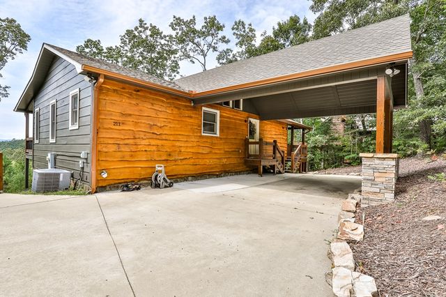211 Big Timber Road, Mineral Bluff, GA 30559
