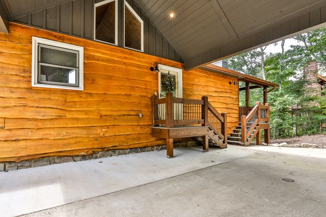211 Big Timber Road, Mineral Bluff, GA 30559