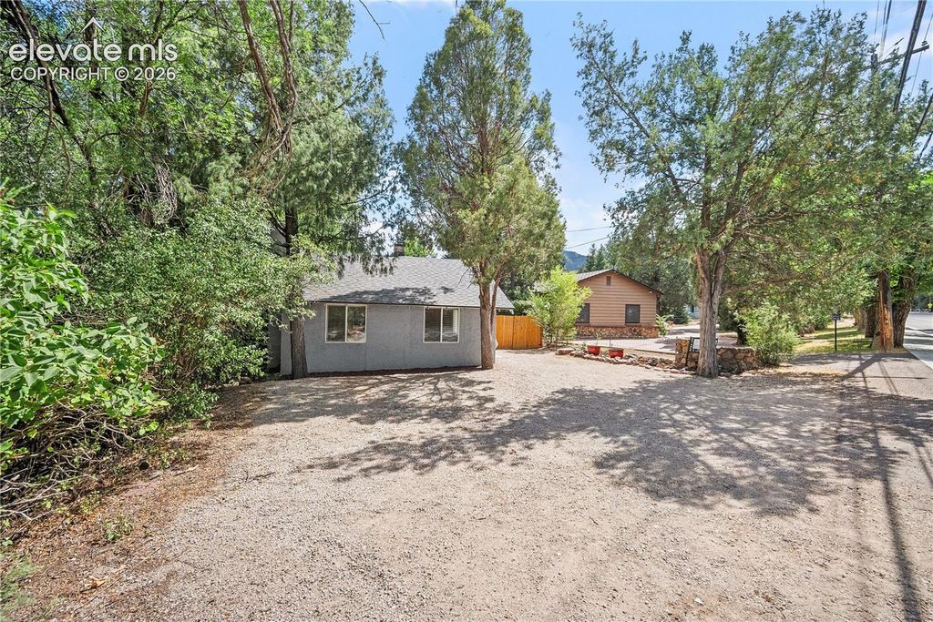 819 Cheyenne Boulevard, Colorado Springs, CO 80905 — photo 4