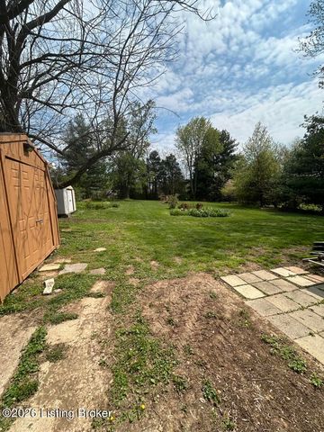 140 Cecilianna Dr, Elizabethtown, KY 42701