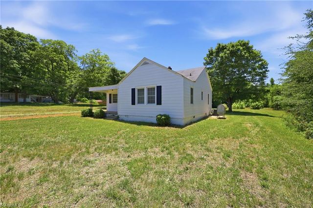 1611 Holly Grove Road, Lexington, NC 27292