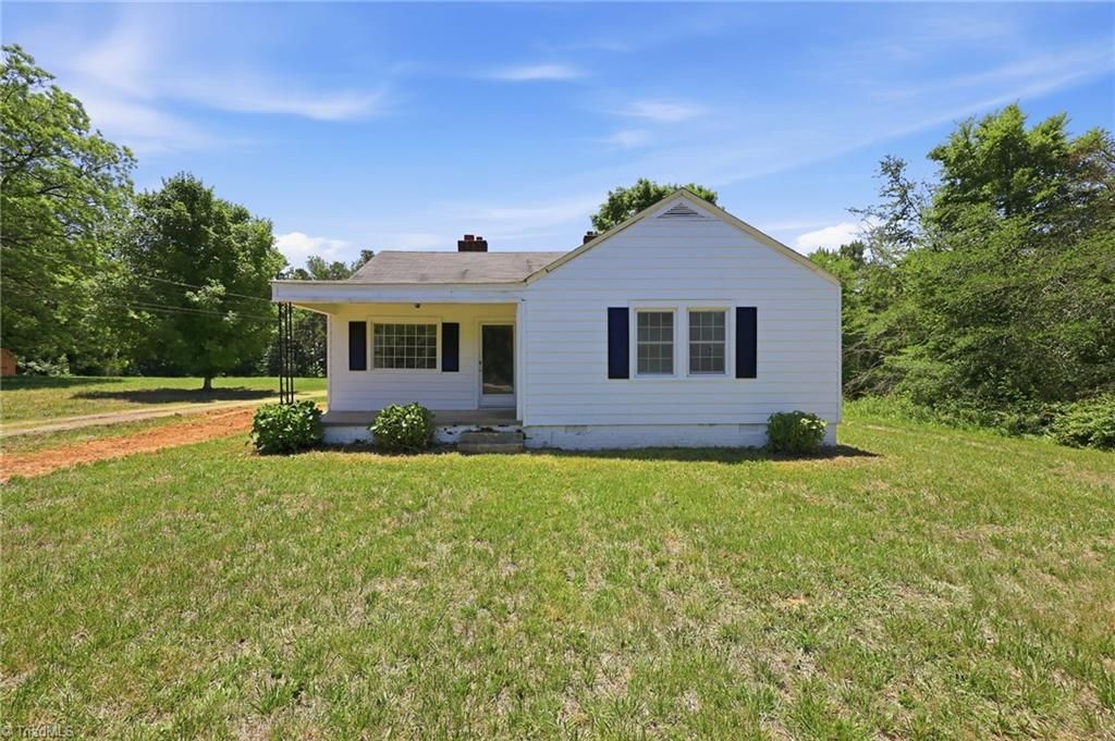 1611 Holly Grove Road, Lexington, NC 27292