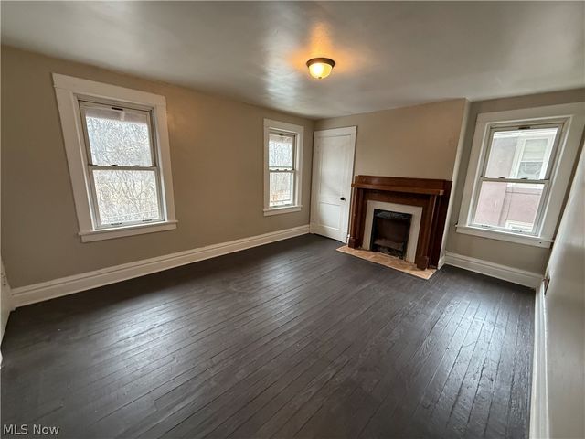 468 Hill Street, Beech Bottom, WV 26037