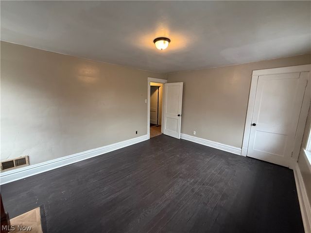 468 Hill Street, Beech Bottom, WV 26037