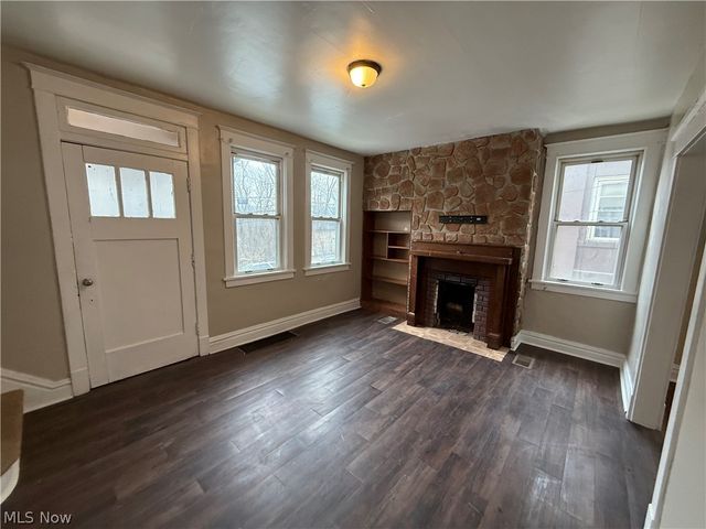468 Hill Street, Beech Bottom, WV 26037