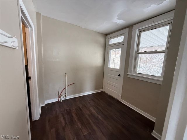 468 Hill Street, Beech Bottom, WV 26037