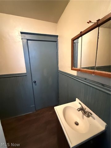 468 Hill Street, Beech Bottom, WV 26037