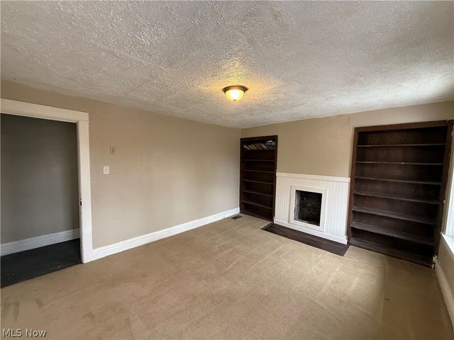 468 Hill Street, Beech Bottom, WV 26037