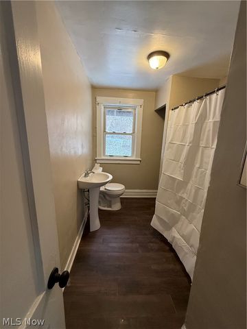 468 Hill Street, Beech Bottom, WV 26037