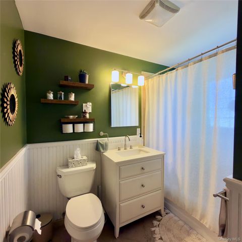 21 Birch Drive, Mahopac, NY 10541