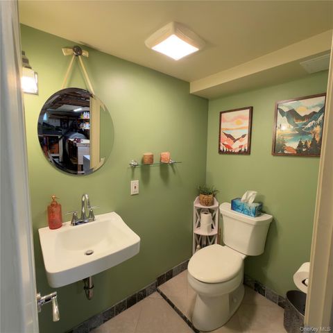 21 Birch Drive, Mahopac, NY 10541