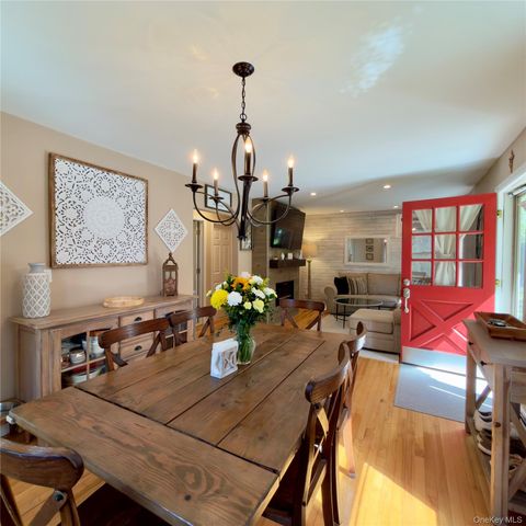 21 Birch Drive, Mahopac, NY 10541