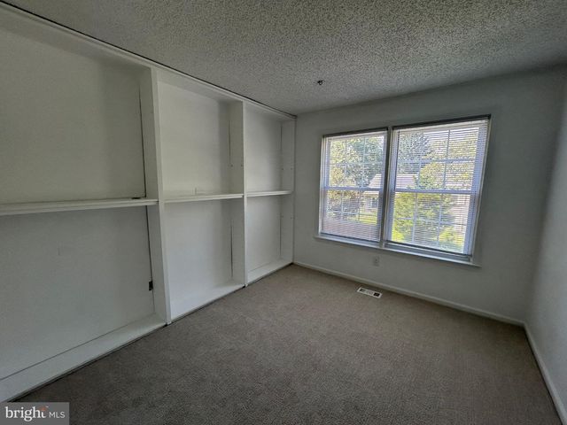 11 PHEASANT RUN CT, Lutherville Timonium, MD 21093